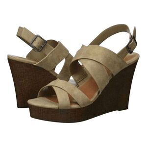 NWOB INDIGO RD Keffie Strappy Wedge Sandal Size 7M